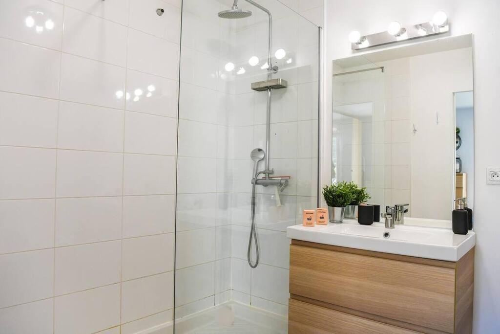 Le Cape-Grand Appartement Avec Terrasse Et Jacuzzi Marseilles Buitenkant foto